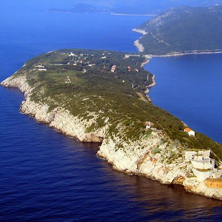 Pansion Lovac Hotel Cavtat Bagian luar foto