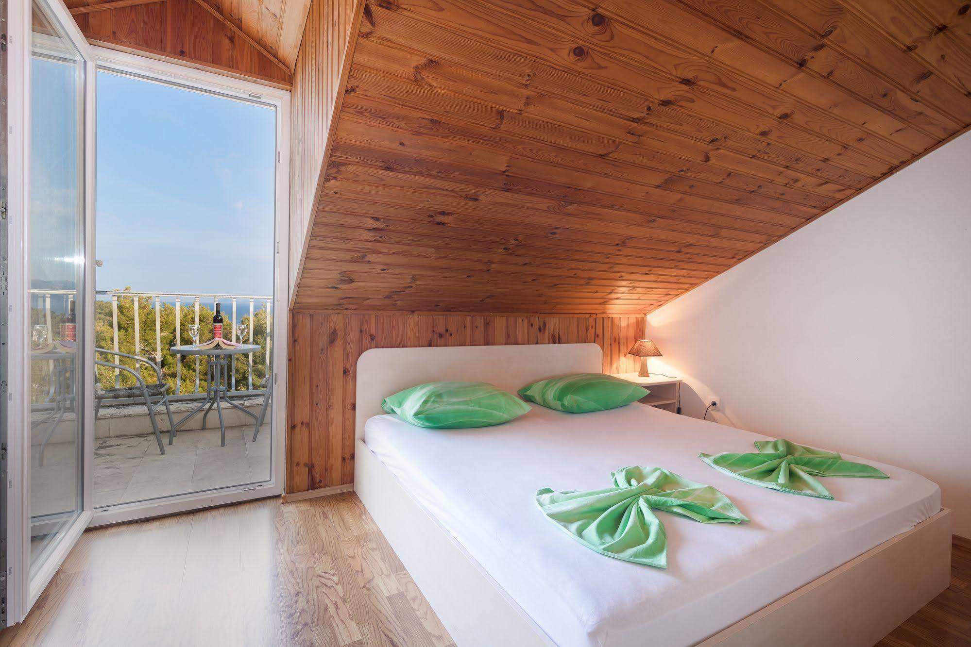 Pansion Lovac Hotel Cavtat Bagian luar foto