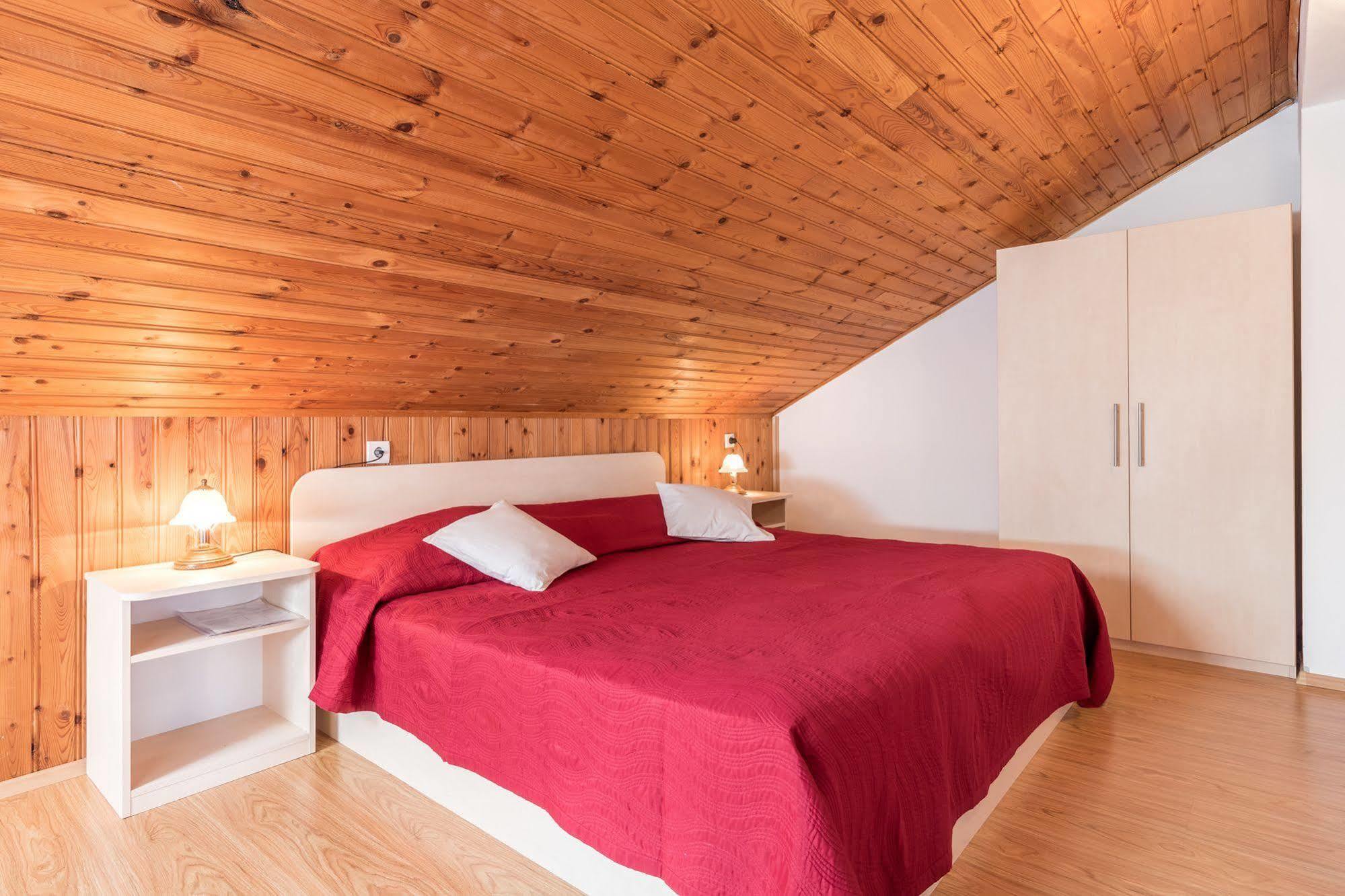 Pansion Lovac Hotel Cavtat Bagian luar foto