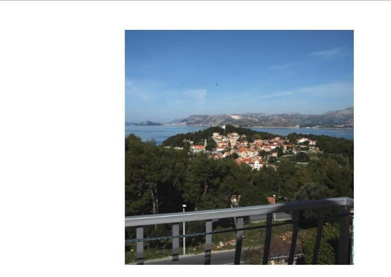 Pansion Lovac Hotel Cavtat Bagian luar foto